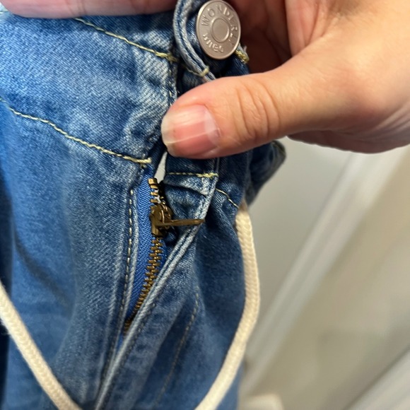 Wonderly Denim Wide Leg Paperbag Waist Jeans Cropped Blue Women's size 10 - Picture 12 of 13